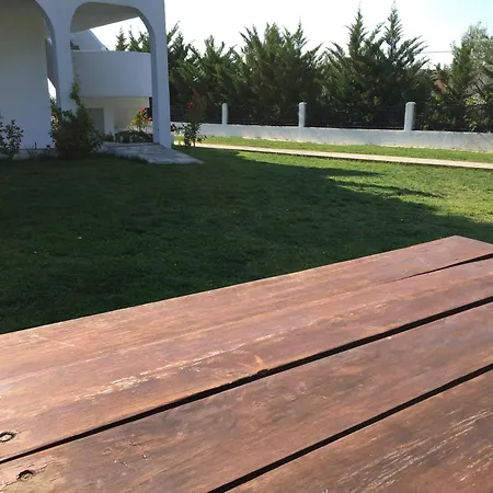 Simplicity At Iris Apartament