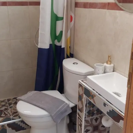 Appartement Simplicity At Iris Adults Only *