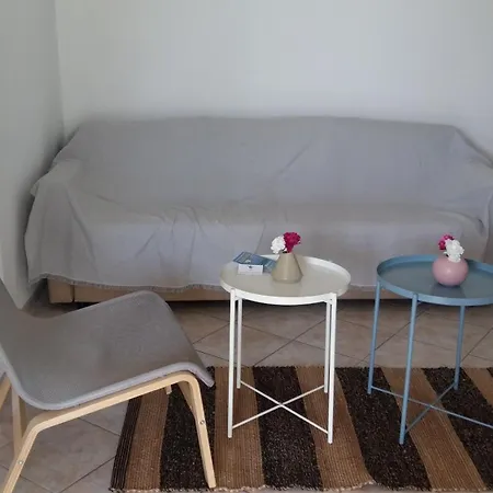 Simplicity At Iris *