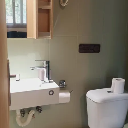 Appartement Simplicity At Iris Adults Only
