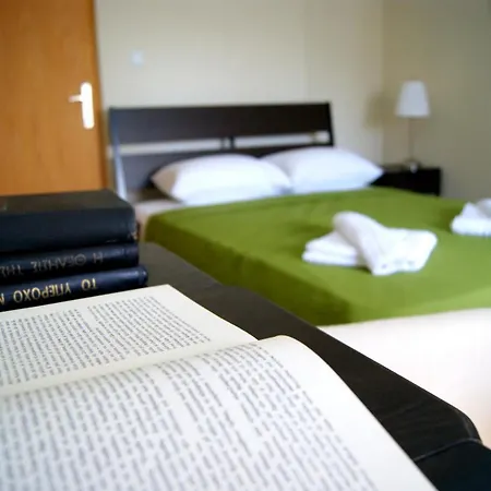 Simplicity At Iris * بساكوذيا